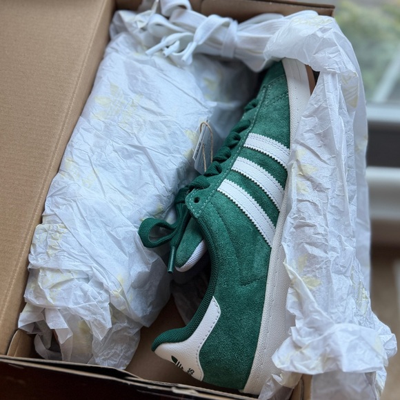 NIB Adidas Campus ADV Green Suede Gum Sole Sneakers Unisex Women’s 9 / Men’s 8 - Picture 8 of 12